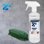Butelka sprayu do czyszczenia Z Water X-Power granit i zielona szczotka na szarym tle z logo Z Water w lewym górnym rogu